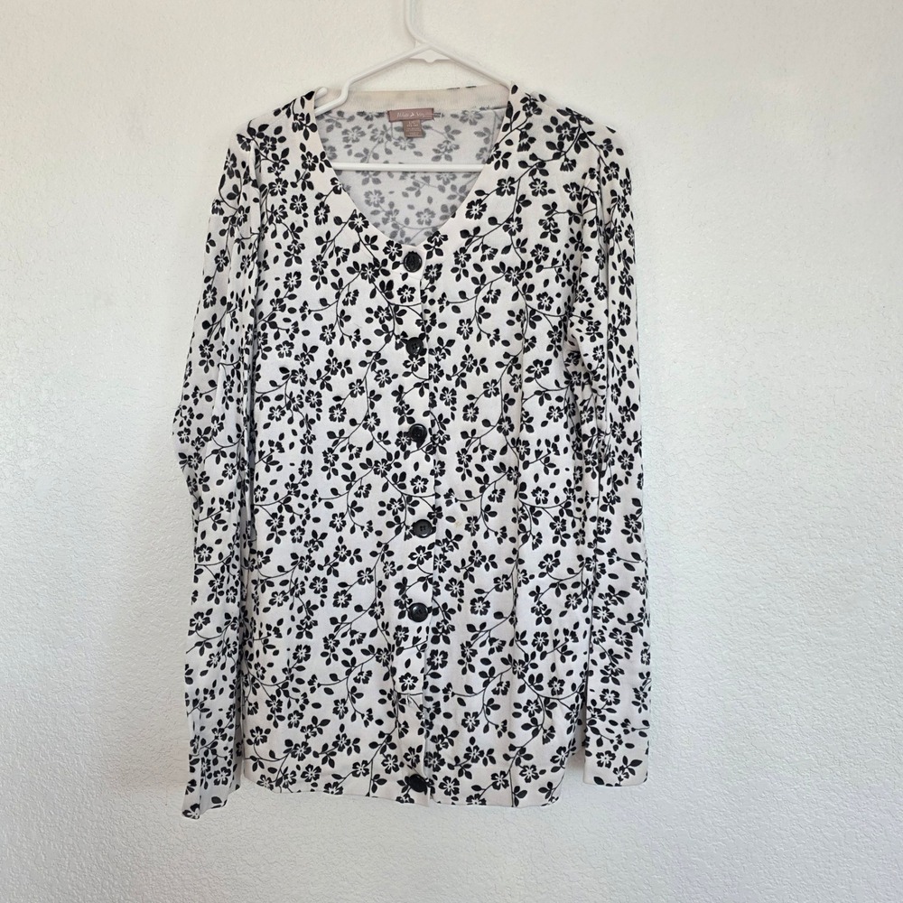 White Stag Womens Cardigan Button Front Black Floral Print Long Sleeve Size L‎